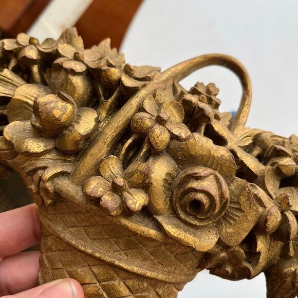 VTG Hand Carved Gilt Wood Floral Decor Old World Style 9.5" - Picture 8 of 8
